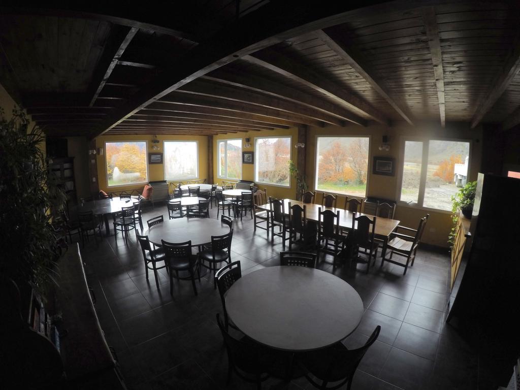 Lo De Trivi Hostel El Chalten Kültér fotó